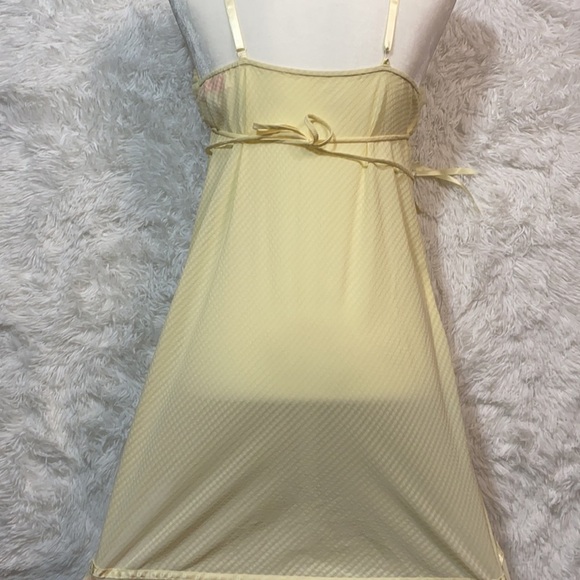 Vintage Oscar De La Renta butter cream chiffon lattice rosette slip dress - Picture 8 of 9